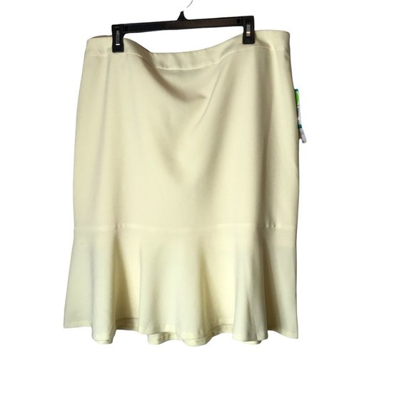 Black Label by Evan Picone Womens Yellow A Line Skirt Flounce Hem Size 16 New - Picture 2 of 5